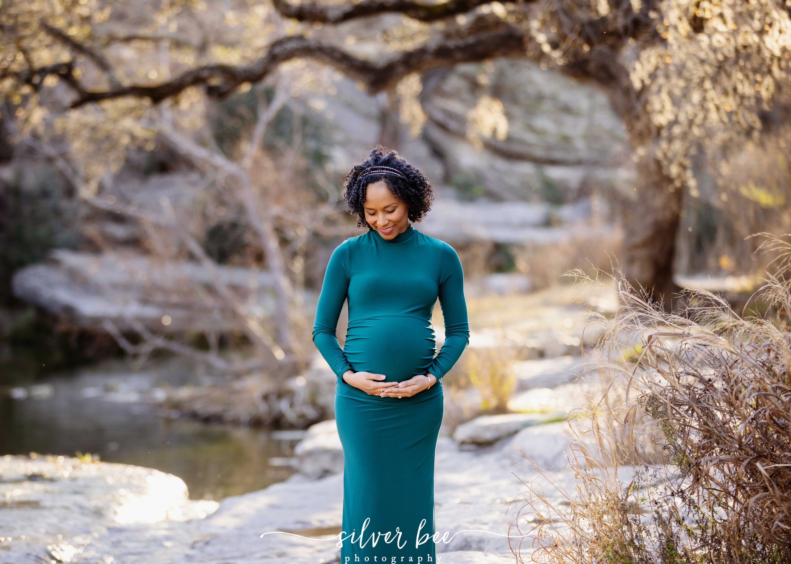 best Austin maternity photographer, maternity photography packages, professional maternity photos